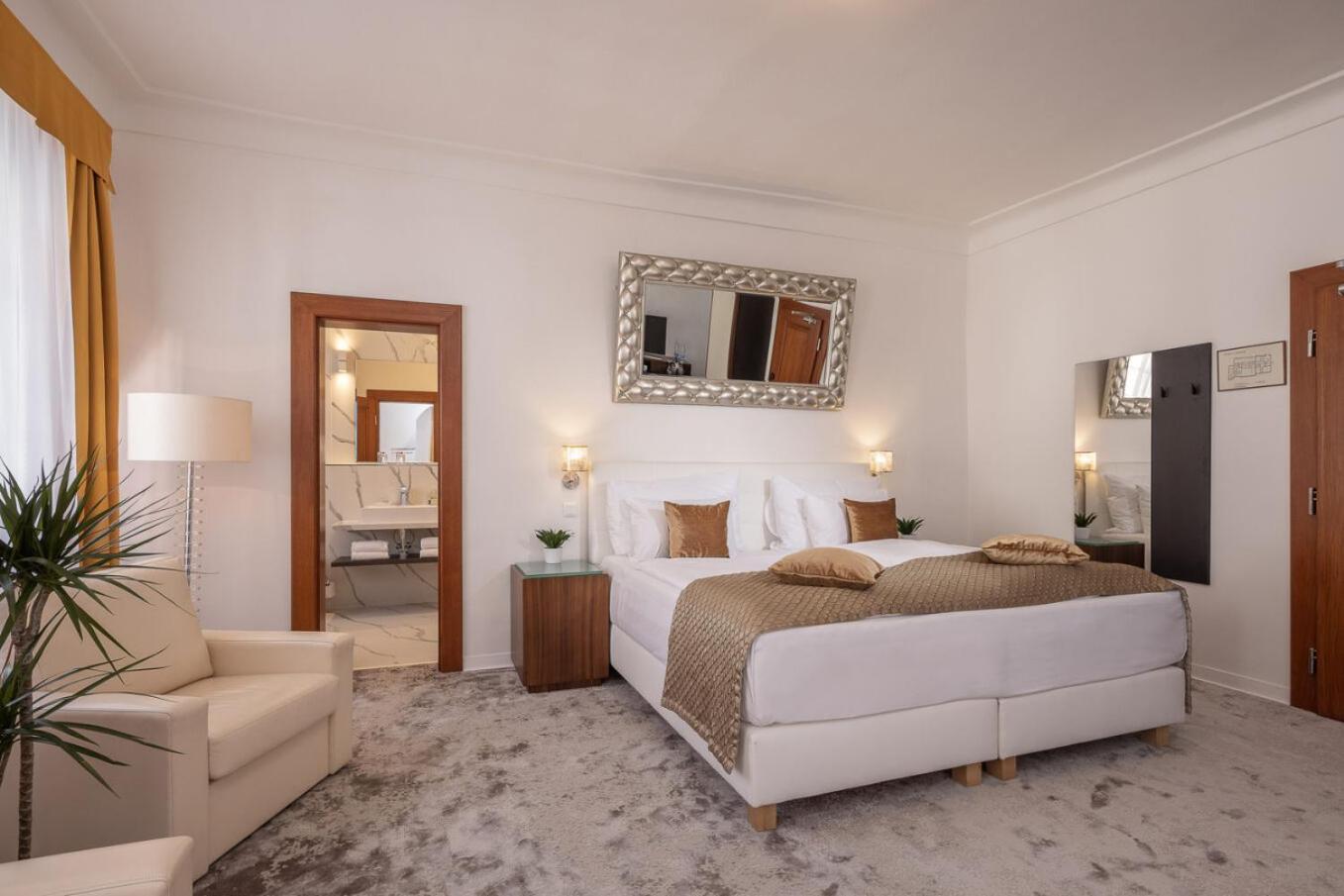 Bellevue Hotel Český Krumlov Dış mekan fotoğraf