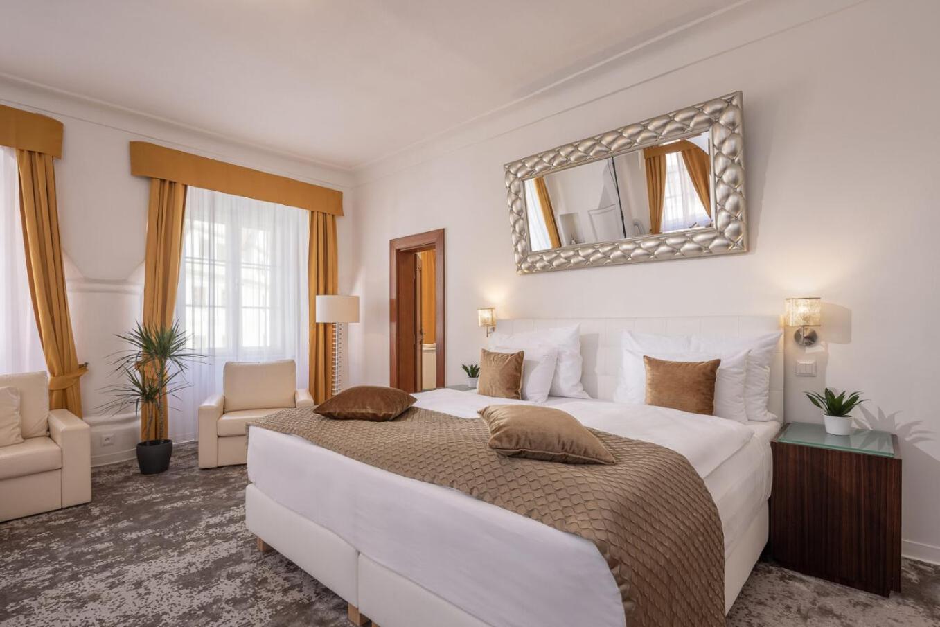 Bellevue Hotel Český Krumlov Dış mekan fotoğraf